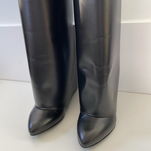 Givenchy Shark Lock Boots in Black Calf Leather size 38.5 - Picture 3 of 14